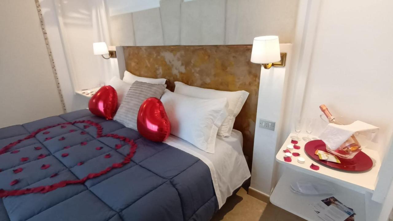 Dimora Mazzini - Salento Selection Bed & Breakfast ตูญีเอ ภายนอก รูปภาพ